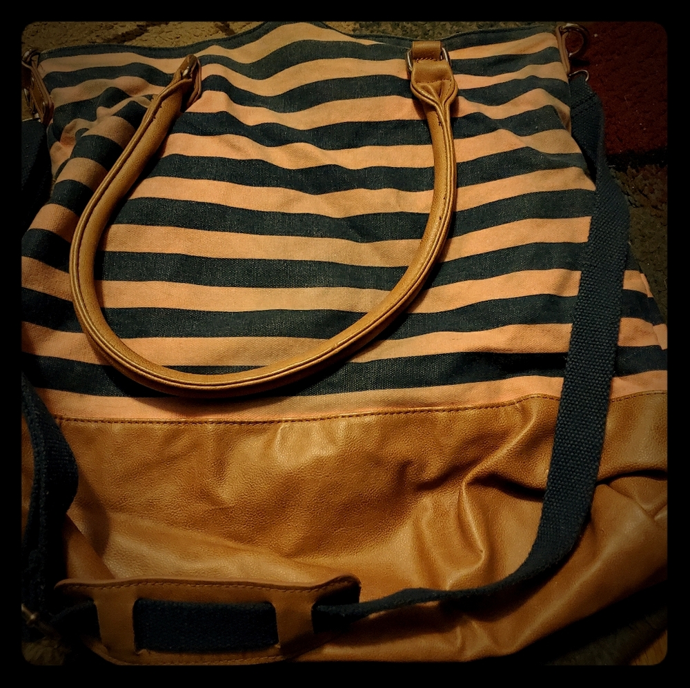 Large tote bag
